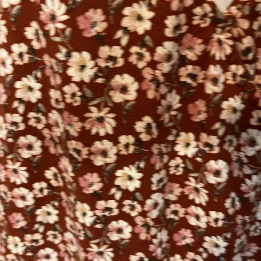 Socialite Floral Spaghetti Strap Top